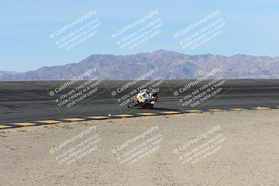 media/Dec-08-2024-CVMA (Sun) [[267e5a7075]]/Race 2-Amateur Supersport Open/